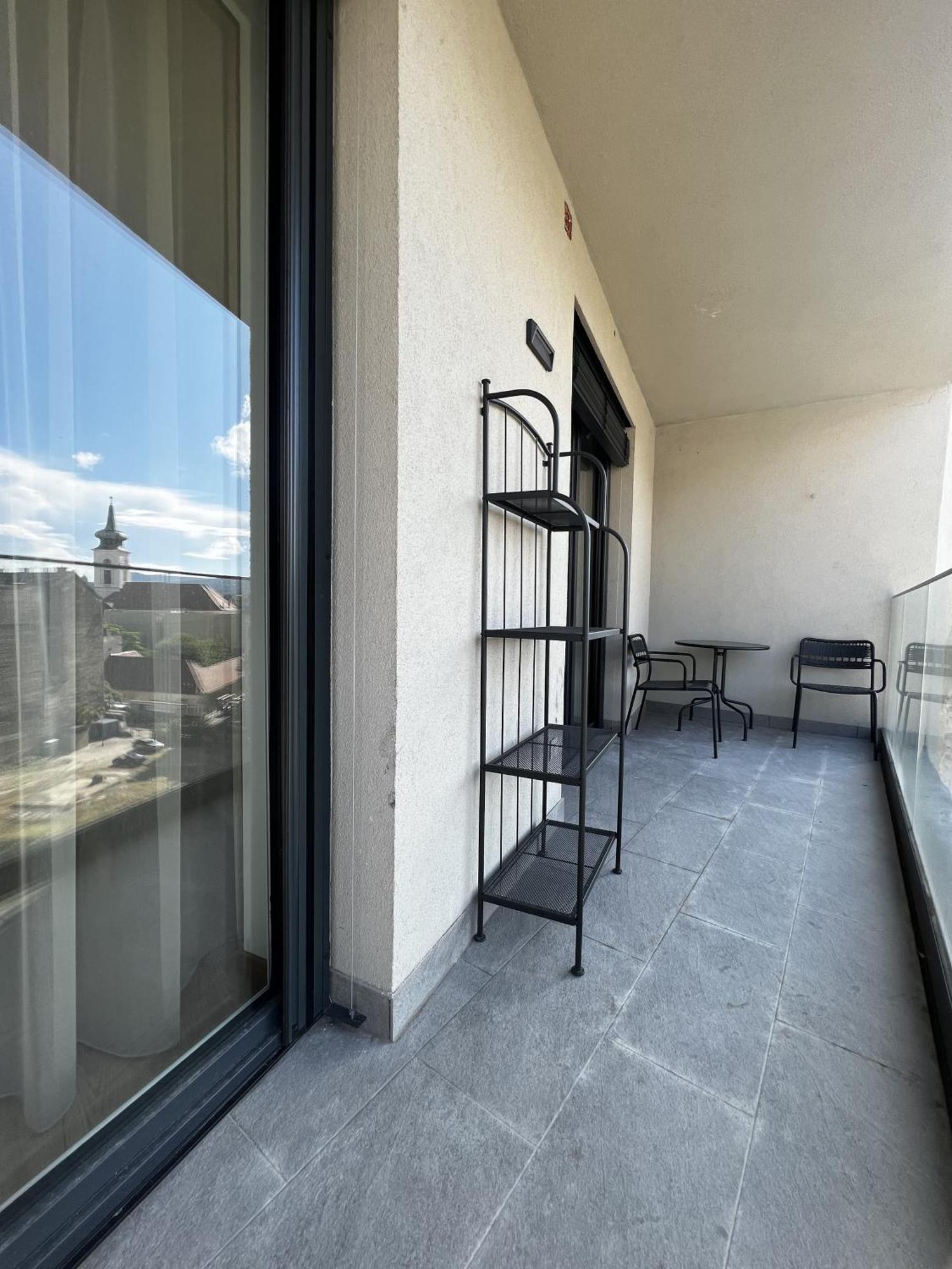 Mt Suites Budapeste Exterior foto
