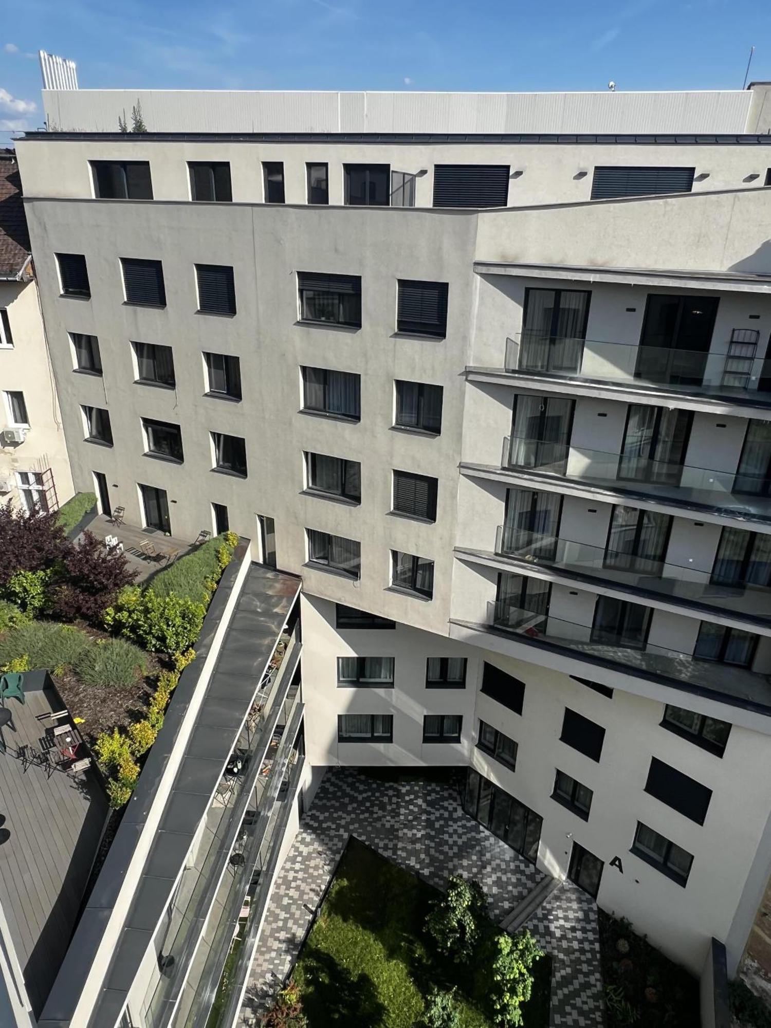 Mt Suites Budapeste Exterior foto