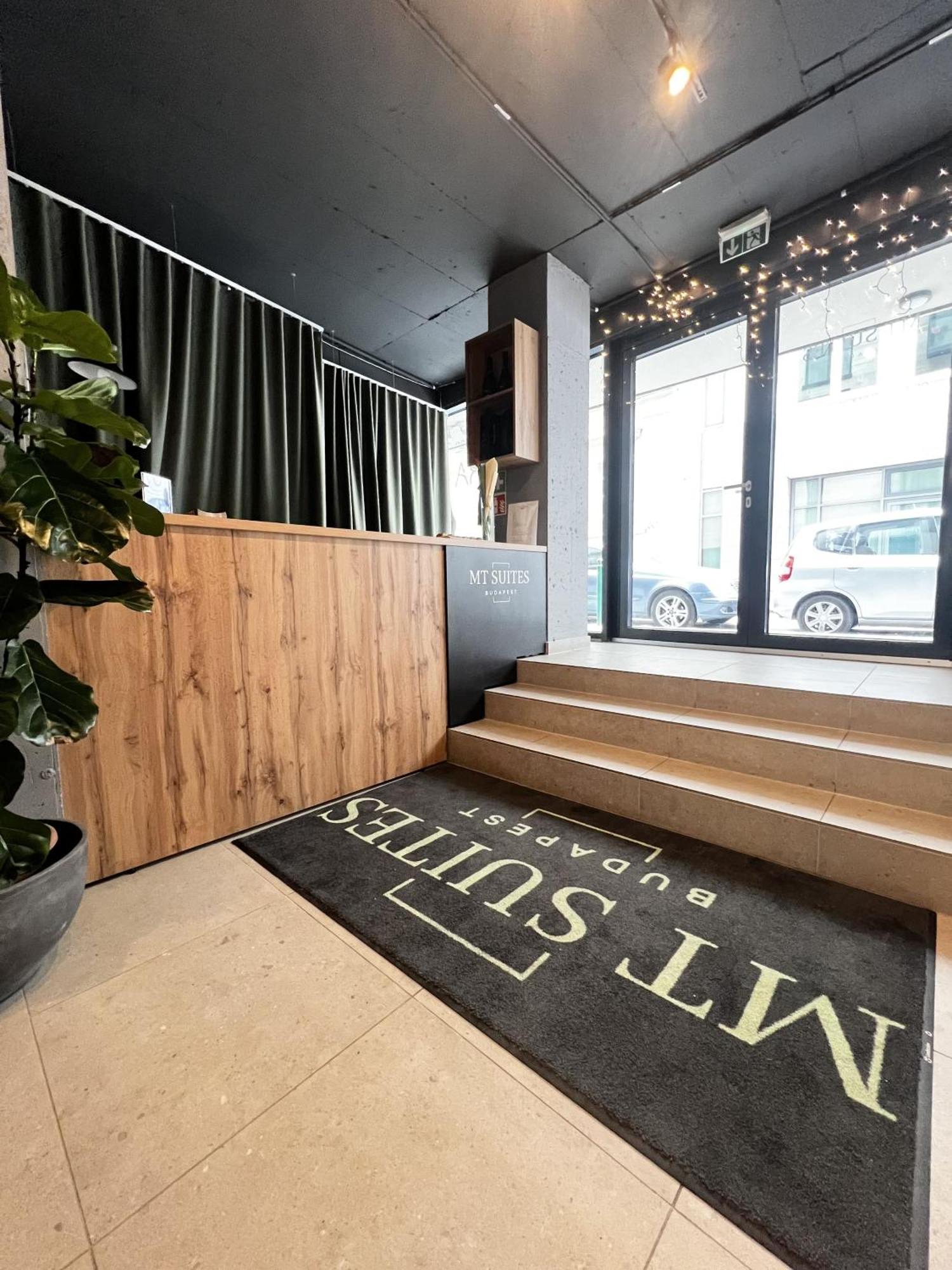 Mt Suites Budapeste Exterior foto